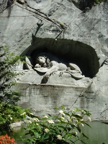 Lion-Monument_02